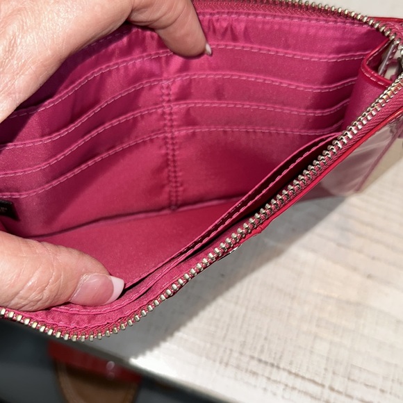 Authentic COACH Julia wristlet zippy wallet rare pink raspberry patent leather - Picture 8 of 17